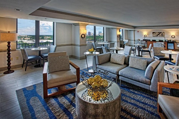 Renaissance by Marriott Fort Lauderdale Cruise Port Hotel image 21